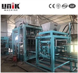 Hydraform reteszelő blokk gépek