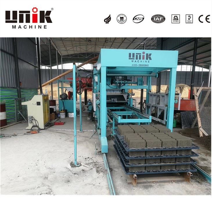Útburkoló blokk gyártó gép
